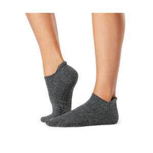 Tavi Savvy - Low Rise Grip Socks in Shadow