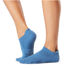 Tavi Savvy - Low Rise Grip Socks in Sapphire